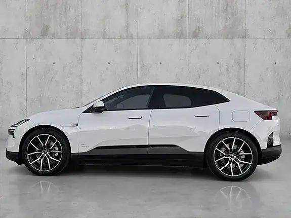 Polestar 4 2026 photo 4