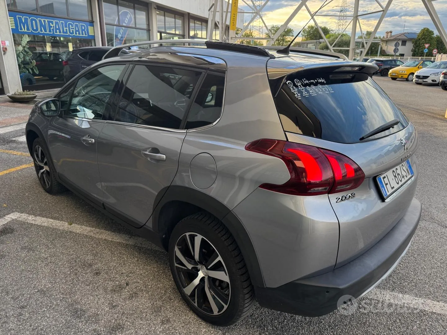 Peugeot 2008 2017 photo 5