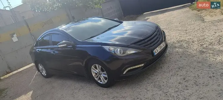 Hyundai Sonata 2014 photo 2