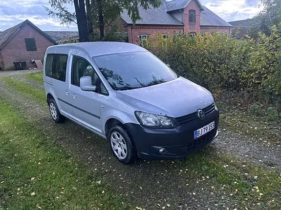 Volkswagen Caddy 2011 photo 2