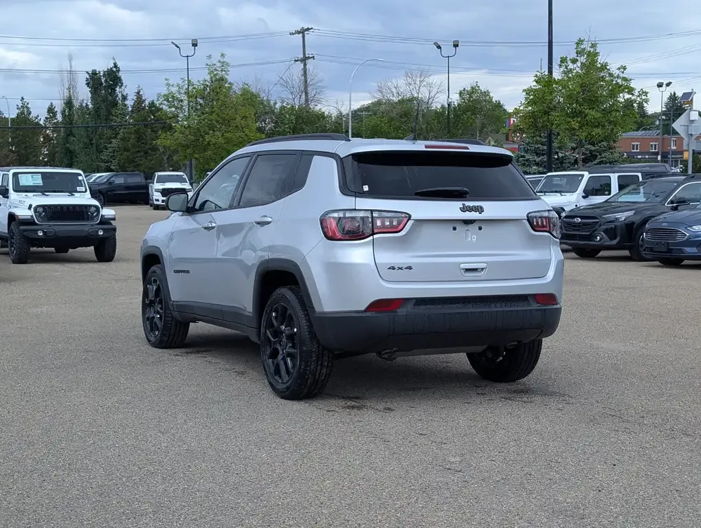 Jeep Compass 2026 photo 4
