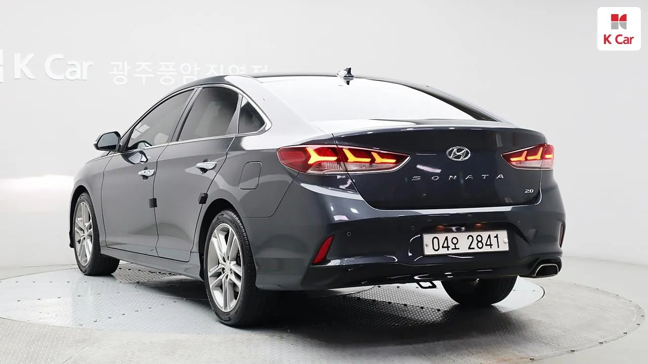 Hyundai Sonata 2018 photo 2