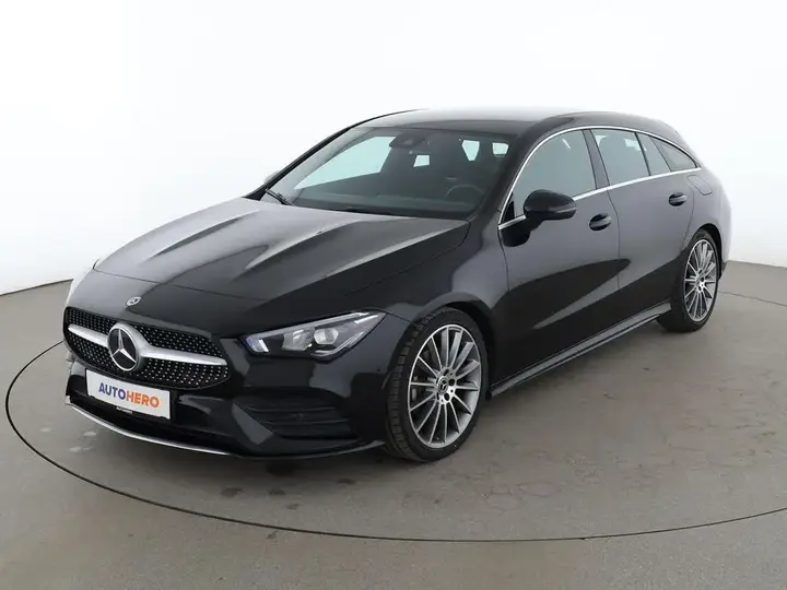Mercedes-Benz Cla 180 Shooting Brake Amg Line