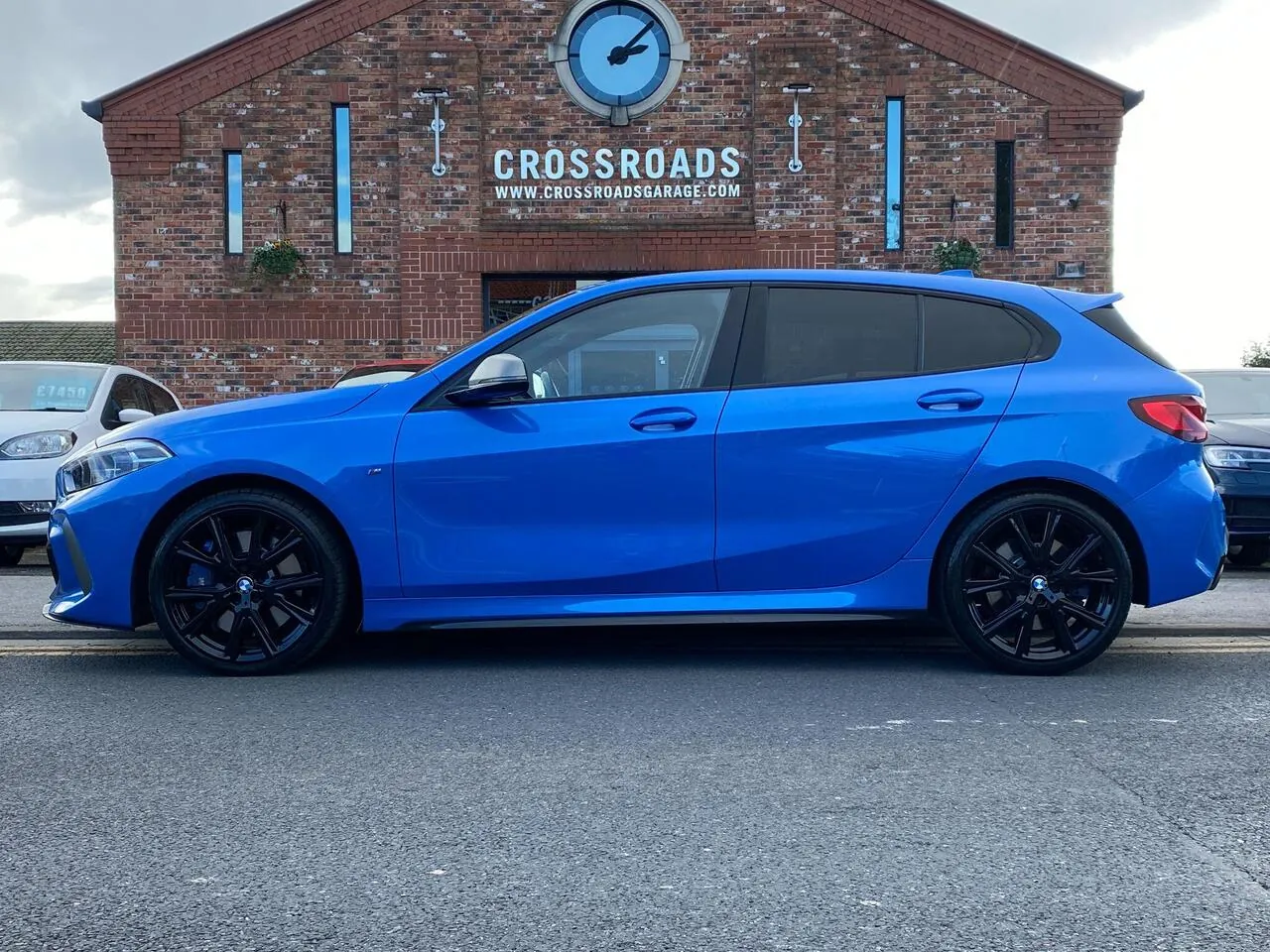BMW 1 Series 2020 photo 2