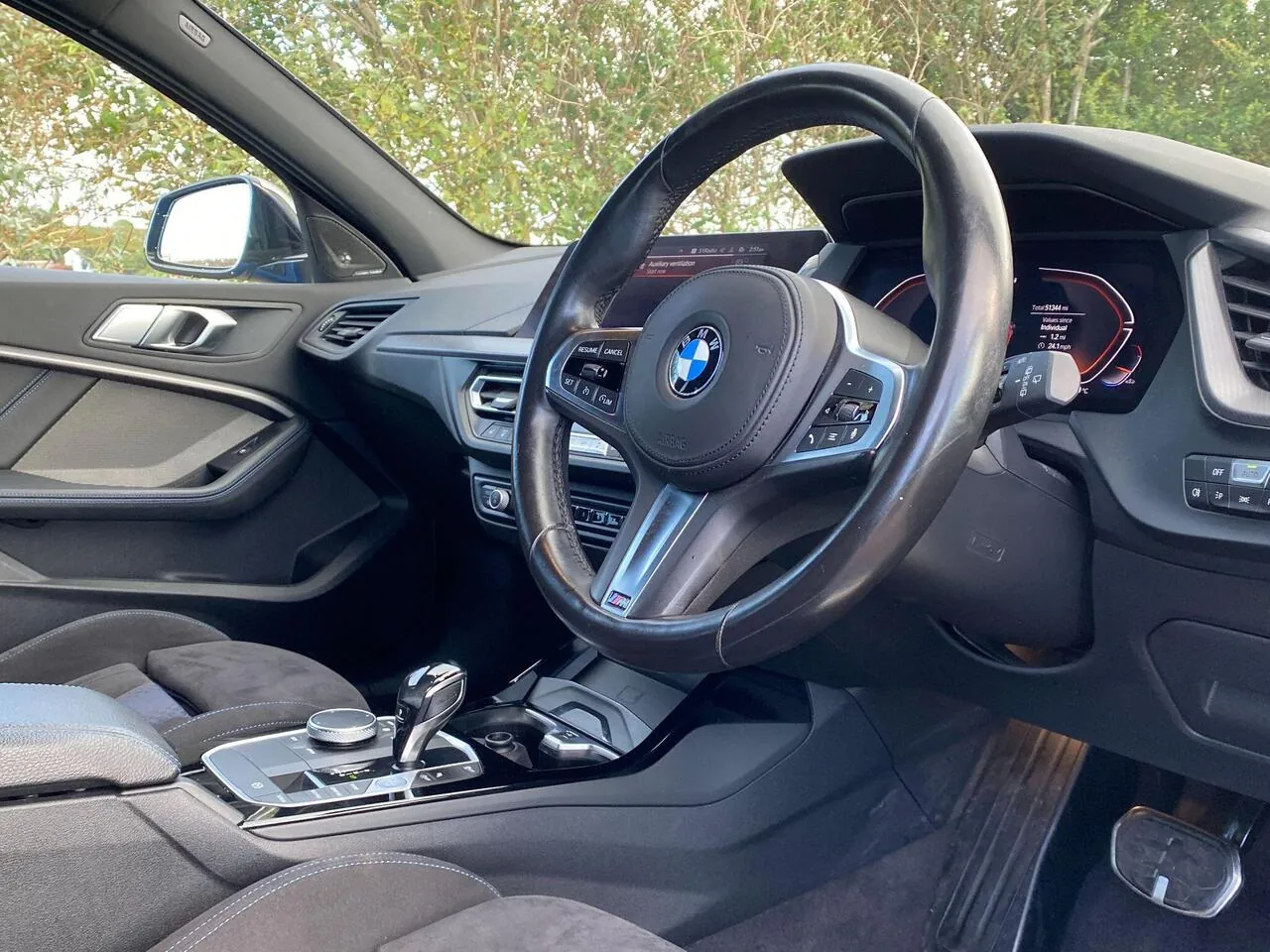 BMW 1 Series 2020 photo 4