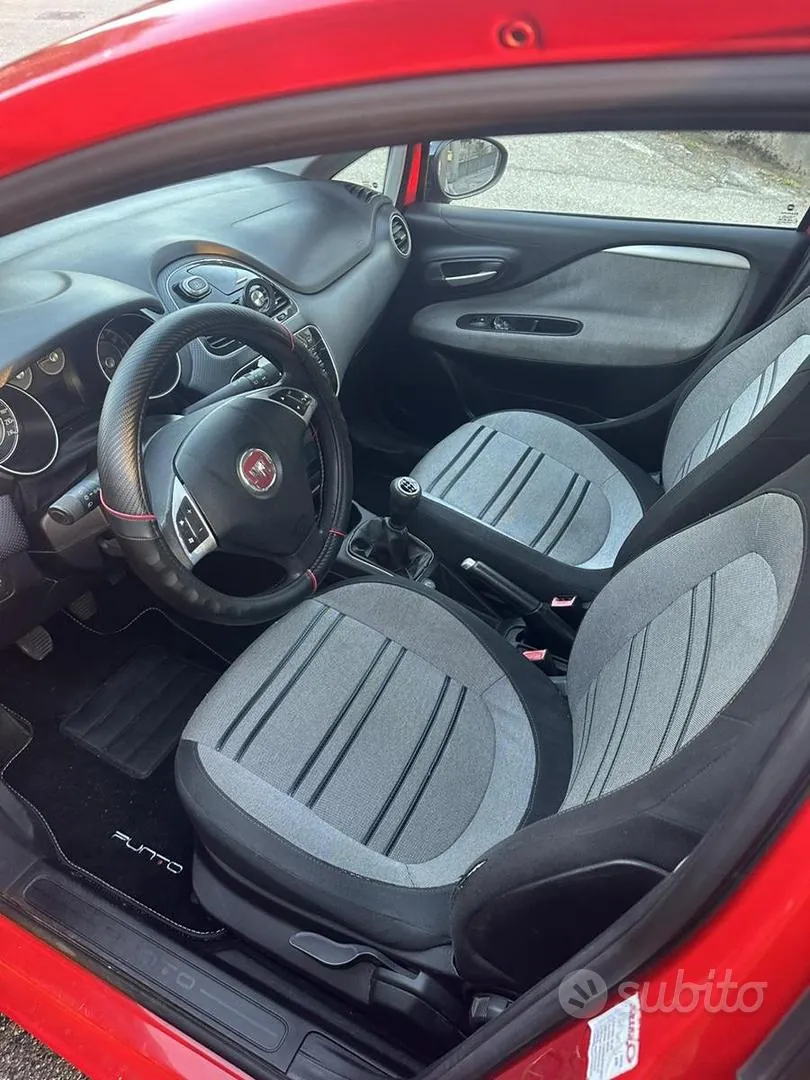 Fiat Punto Evo 2011 photo 5