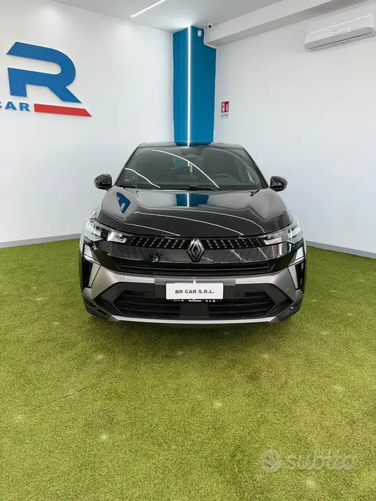 Renault Captur 2024 photo 2