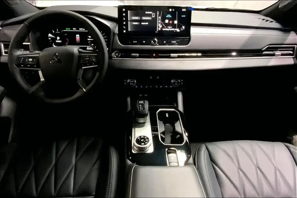 Mitsubishi Outlander 2026 photo 5