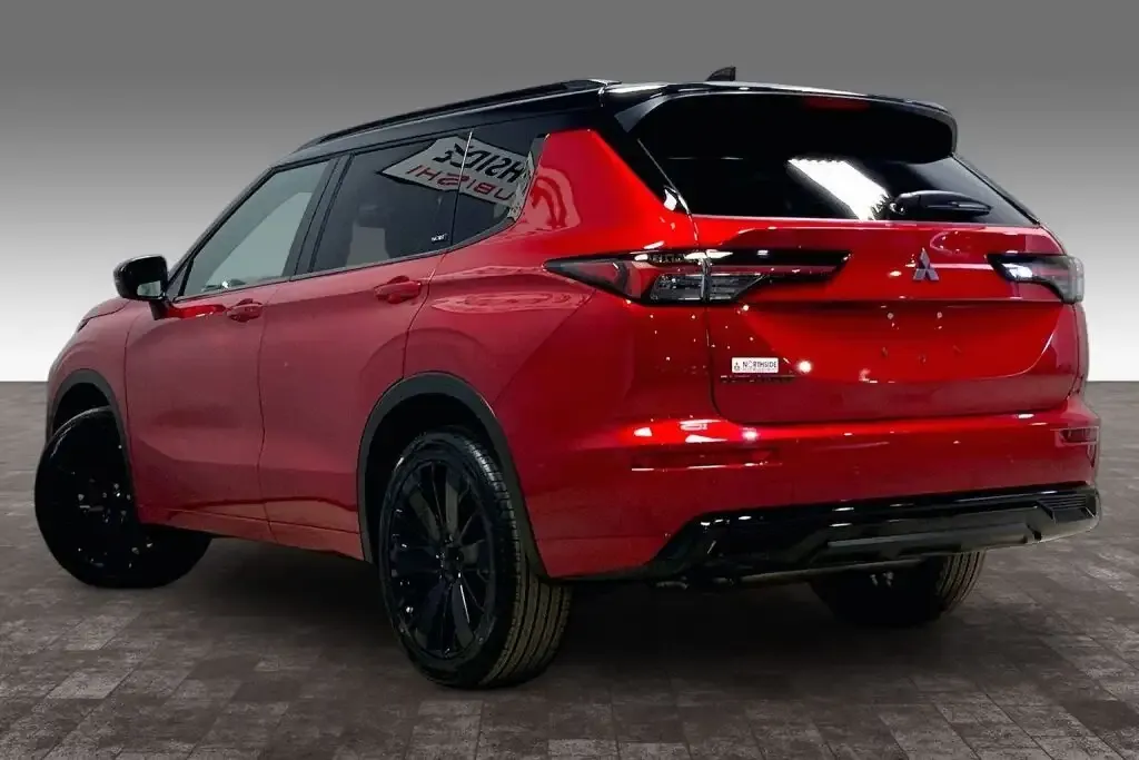 Mitsubishi Outlander 2026 photo 3