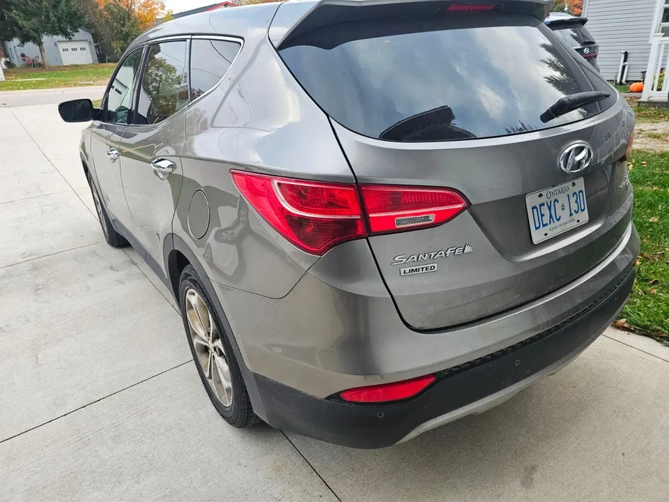 Hyundai Santa Fe 2013 photo 3