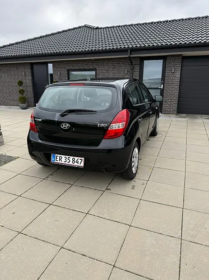 Hyundai I20 2010 photo 3