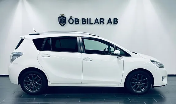 Toyota Verso 2016 photo 2