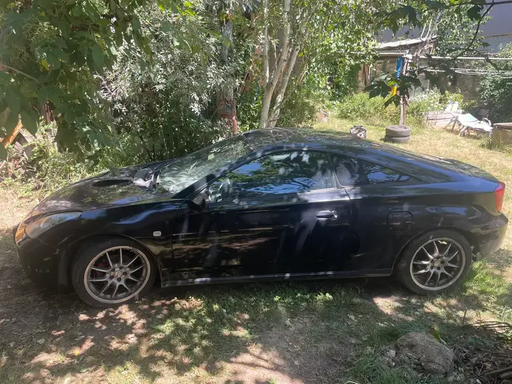Toyota Celica 2000 photo 2