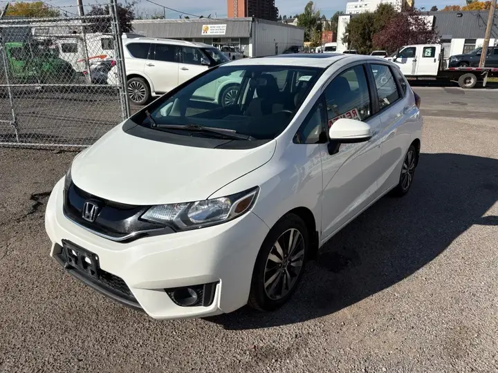 Honda Fit 2015 photo 4