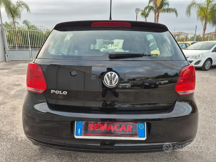 Volkswagen Polo 2009 photo 4