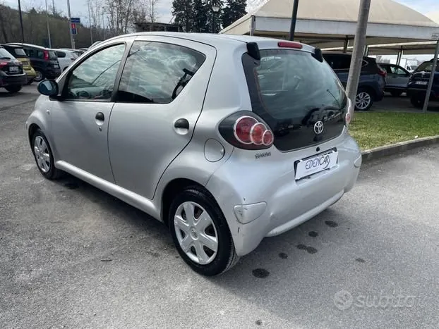 Toyota Aygo 2010 photo 5