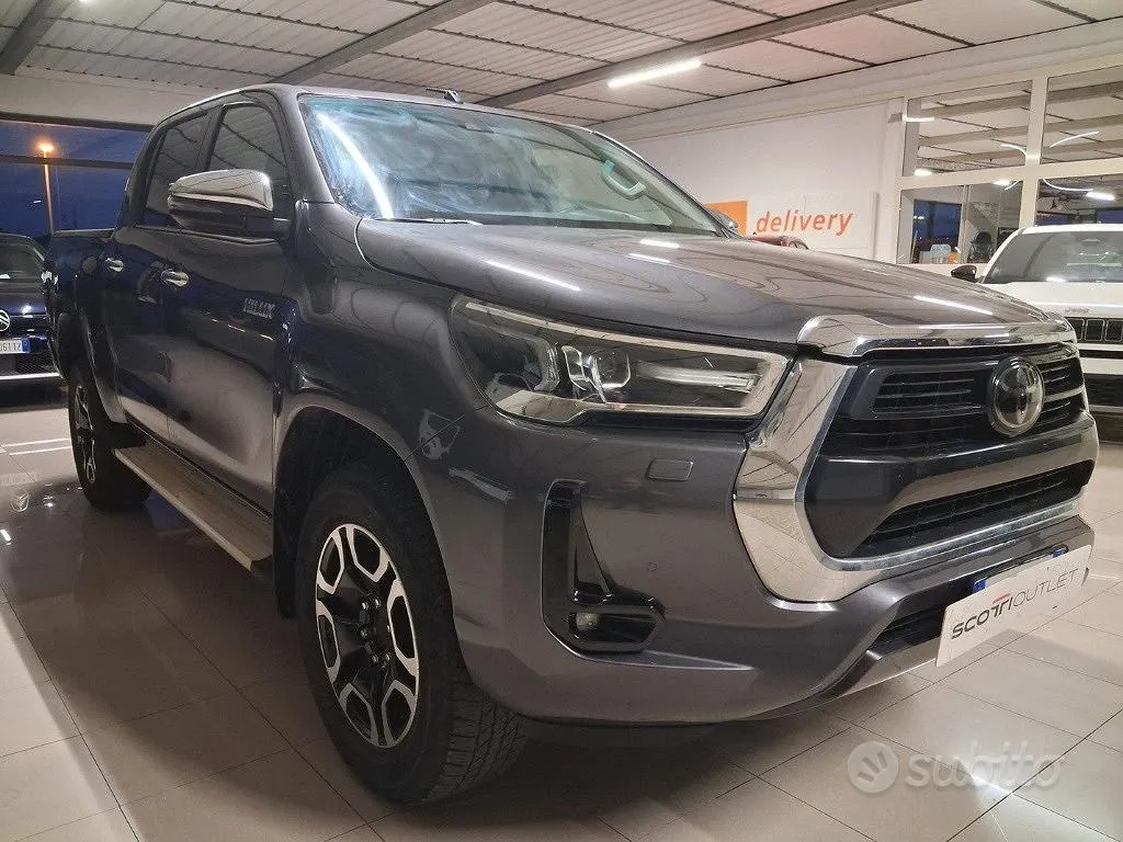 Toyota Hilux photo 4