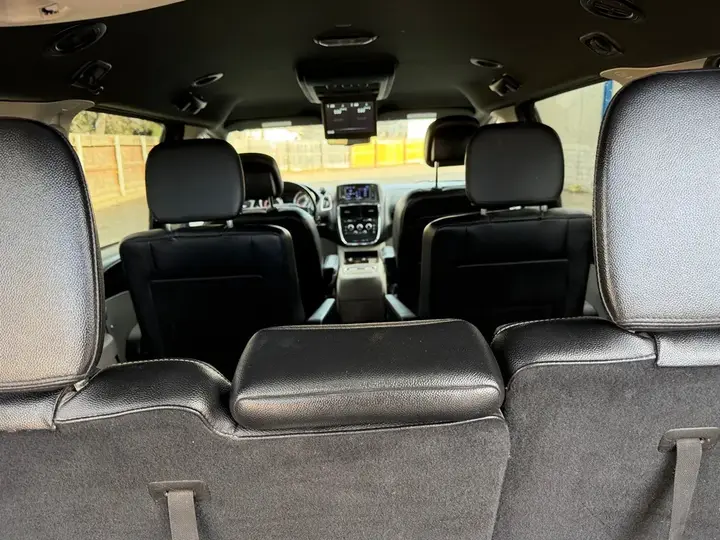 Dodge Caravan 2017 photo 4