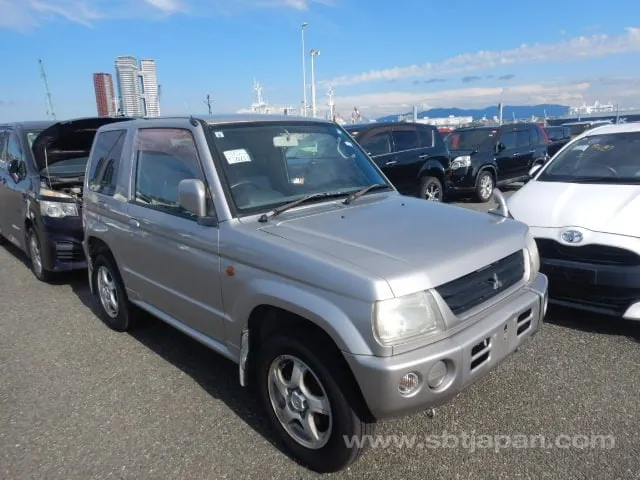 Mitsubishi Pajero Mini