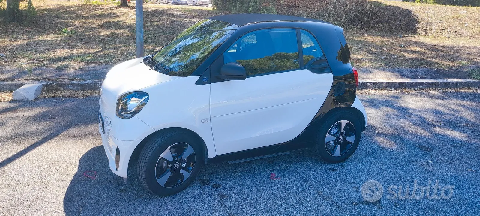 Smart Fortwo 2023 photo 4