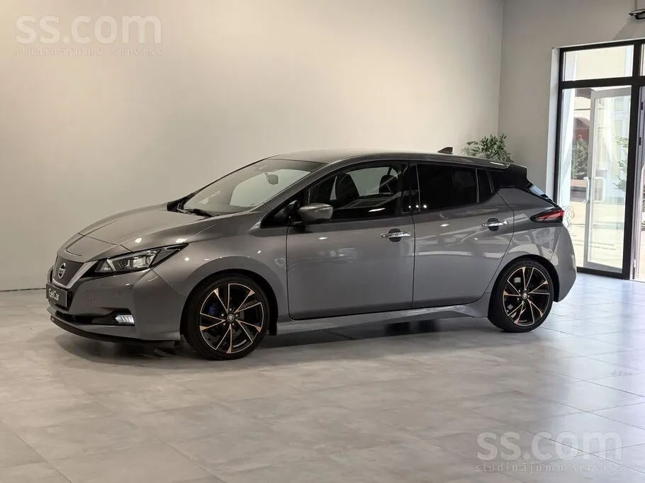 Nissan Leaf 2021 photo 3