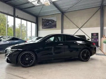 Mercedes-Benz Cla180 2024 photo 3