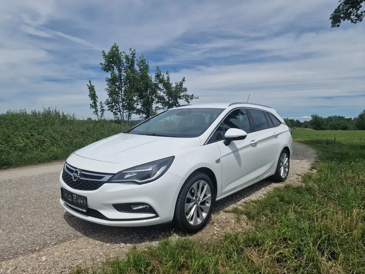 Opel Astra 2019 photo 3