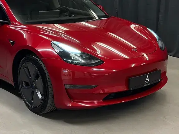 Tesla Model 3 2022 photo 5