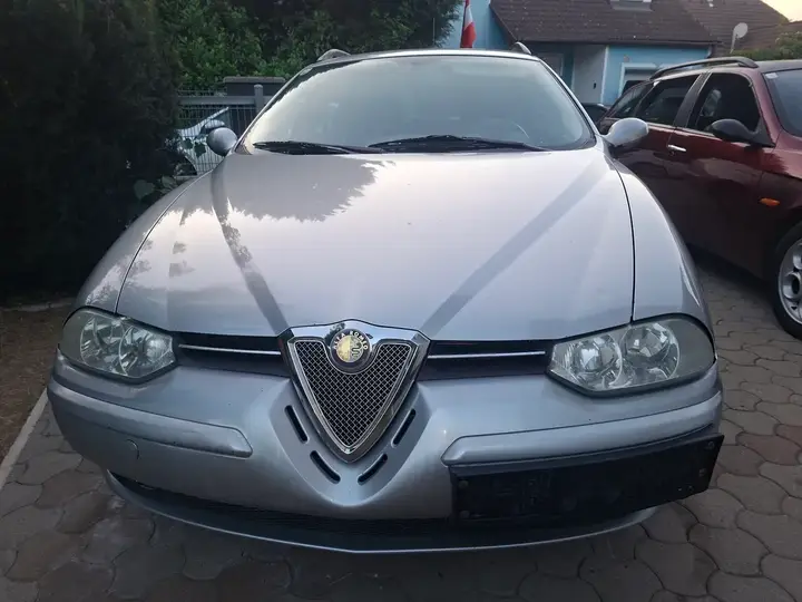 Alfa Romeo 156