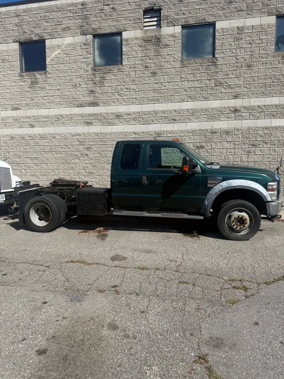 Ford F-550 2010 photo 3