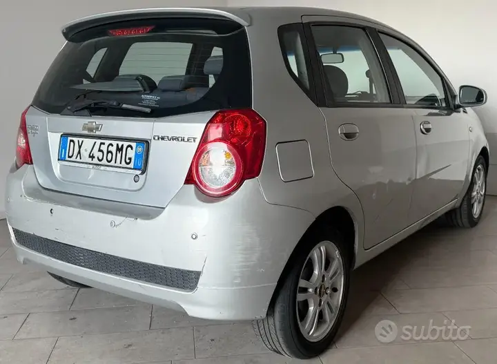 Chevrolet Aveo 2009 photo 4