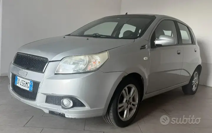 Chevrolet Aveo 2009 photo 2