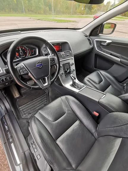 Volvo Xc60 2017 photo 4