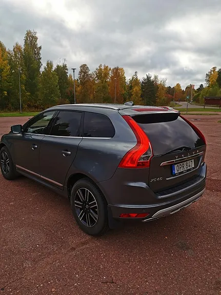Volvo Xc60 2017 photo 2