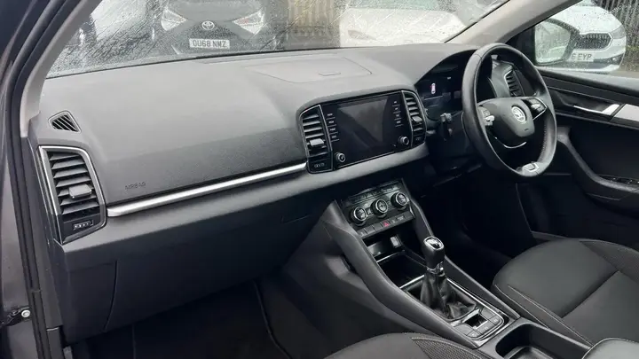 Skoda Karoq 2023 photo 2