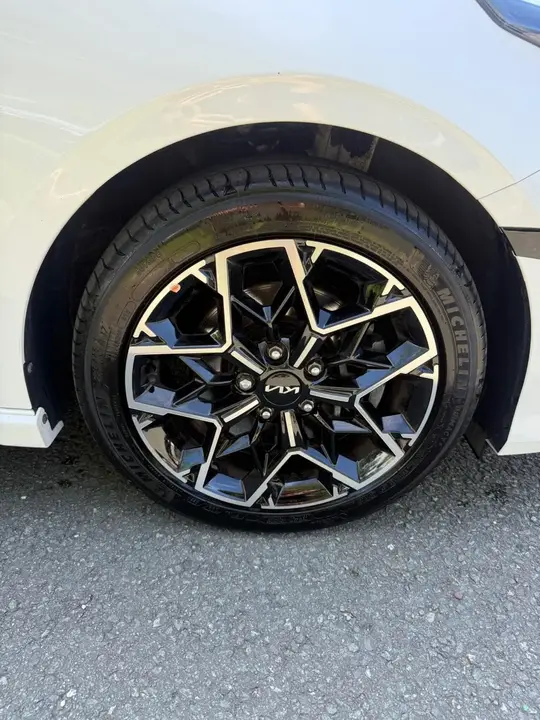 Kia Ceed 2025 photo 2