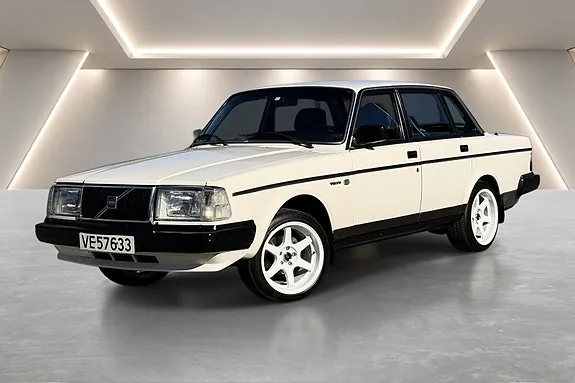 Volvo 240 1986 photo 2