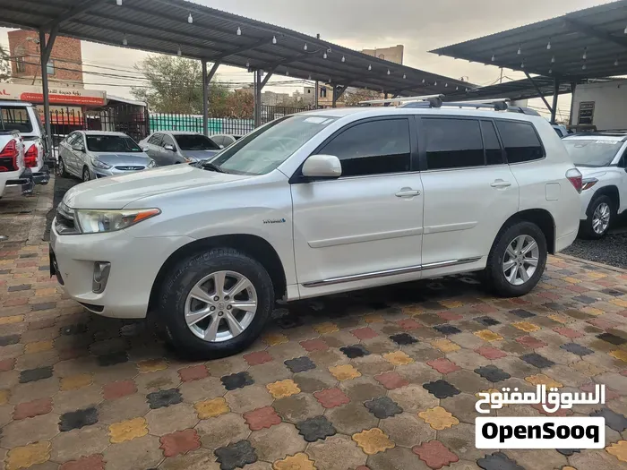 Toyota Highlander 2011 photo 4