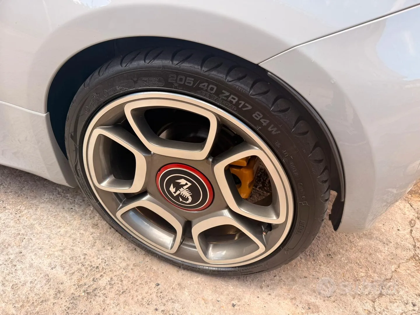 Abarth 500 2011 photo 4