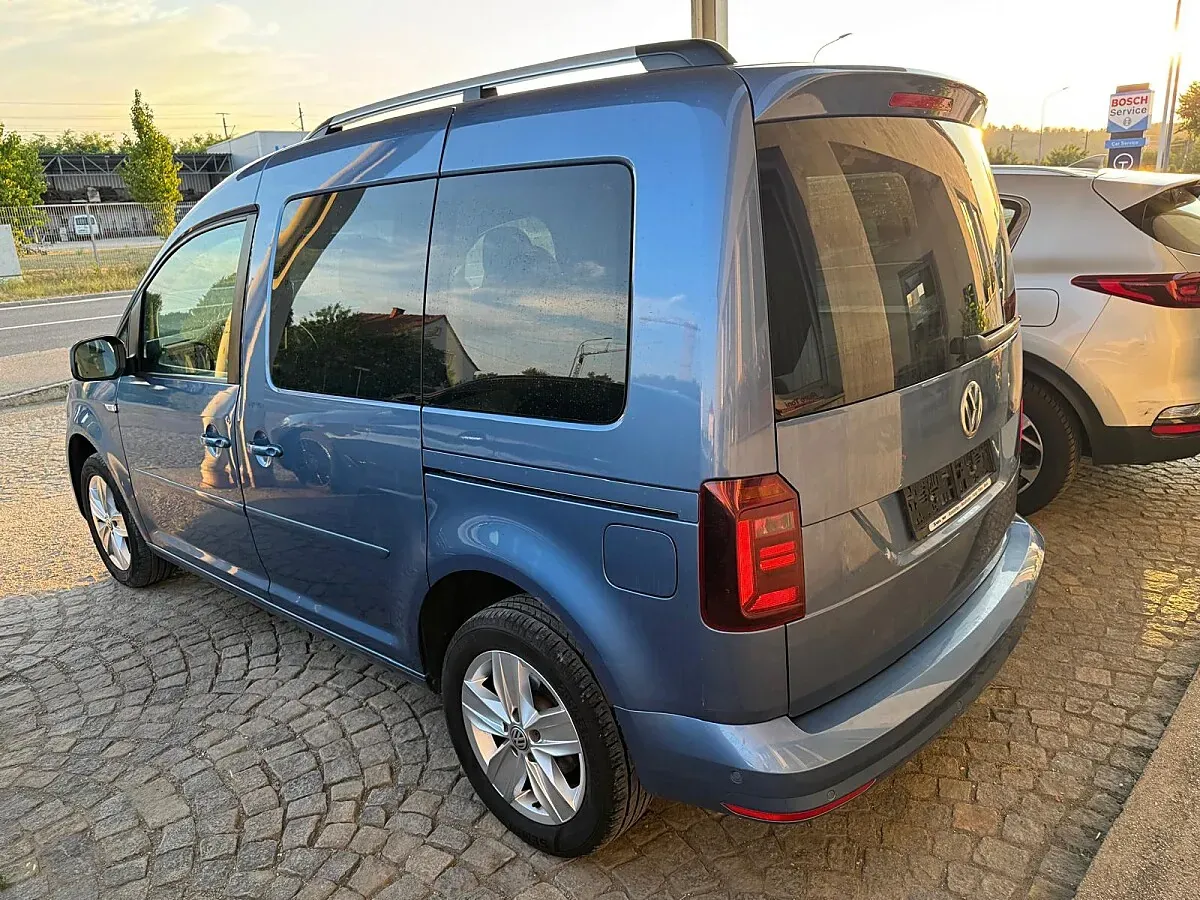 Volkswagen Caddy 2019 photo 2