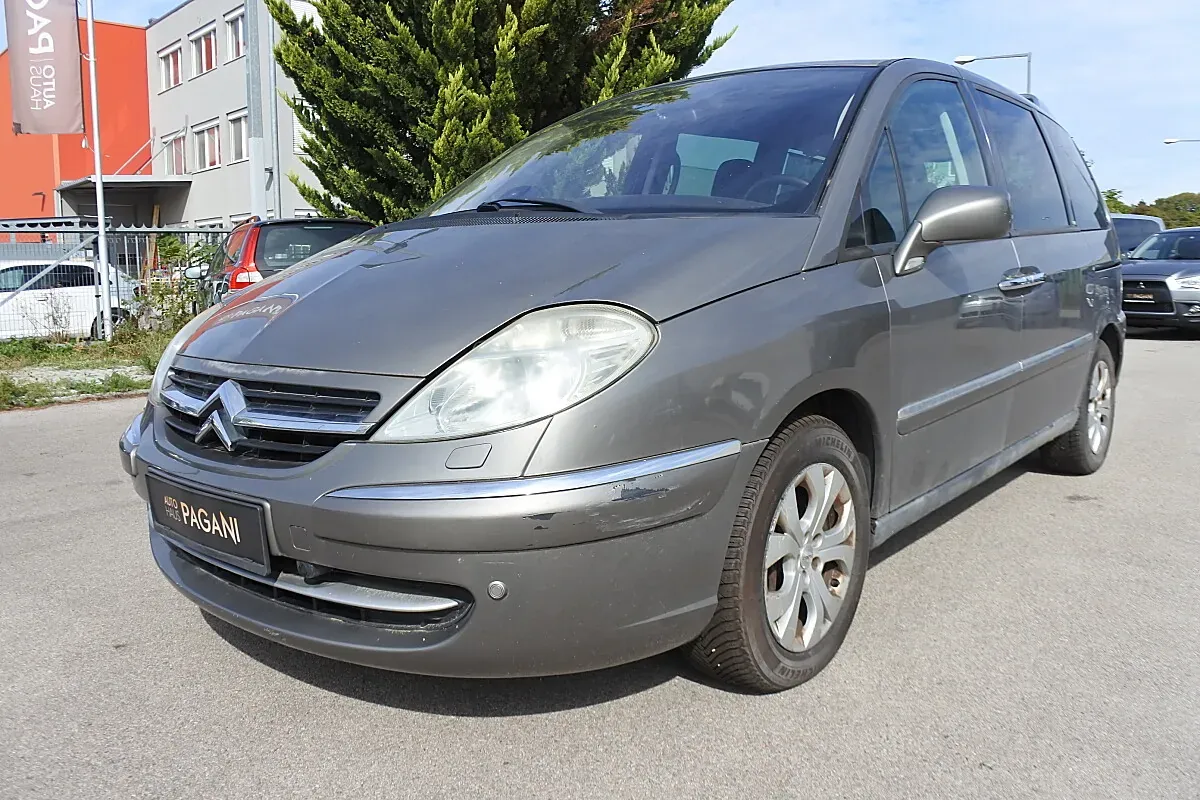 Citroen C8