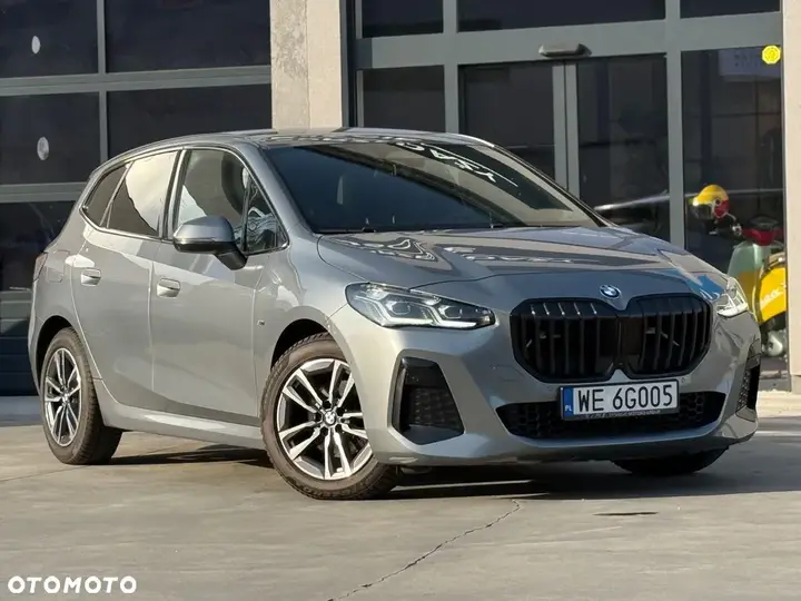 BMW 218I Active Tourer 2022 photo 2