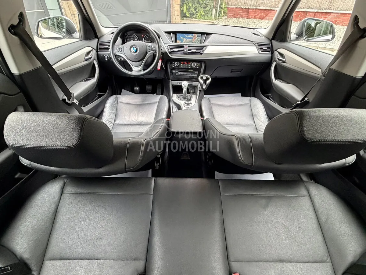 BMW X1 2012 photo 2