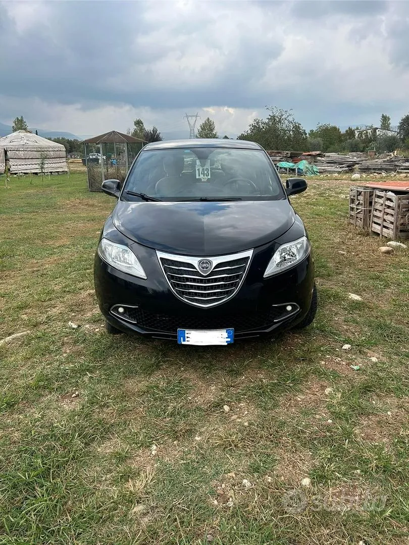 Lancia Ypsilon 2014 photo 3