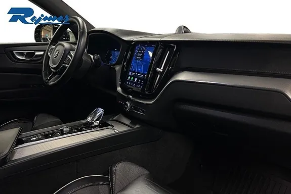 Volvo Xc60 2023 photo 5