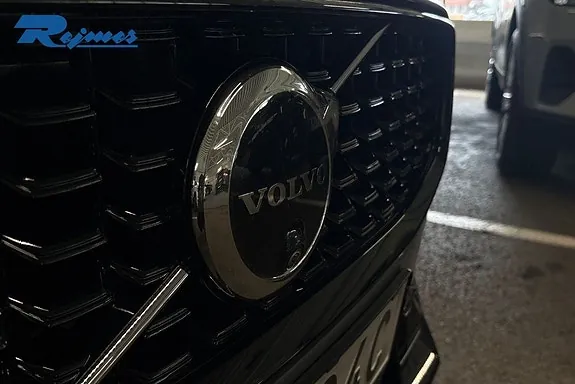 Volvo V60 2025 photo 4