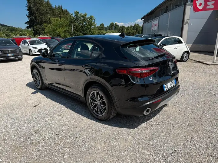 Alfa Romeo Stelvio 2020 photo 4