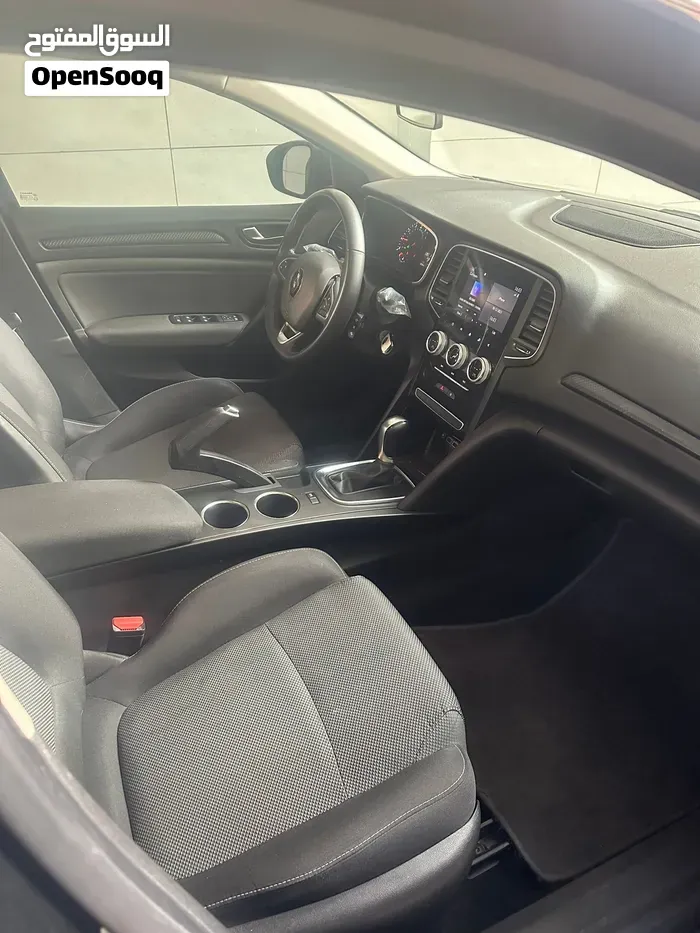Renault Megane 2023 photo 4