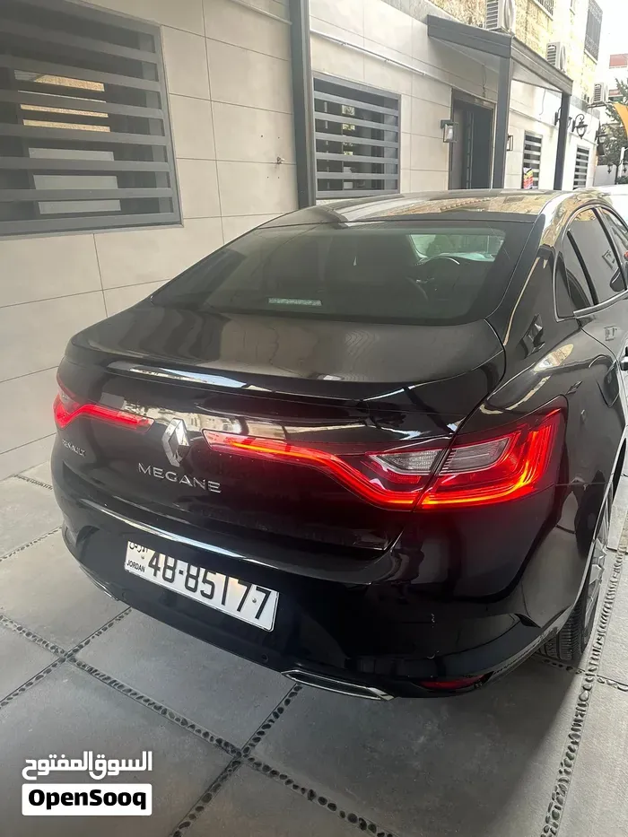 Renault Megane 2023 photo 2