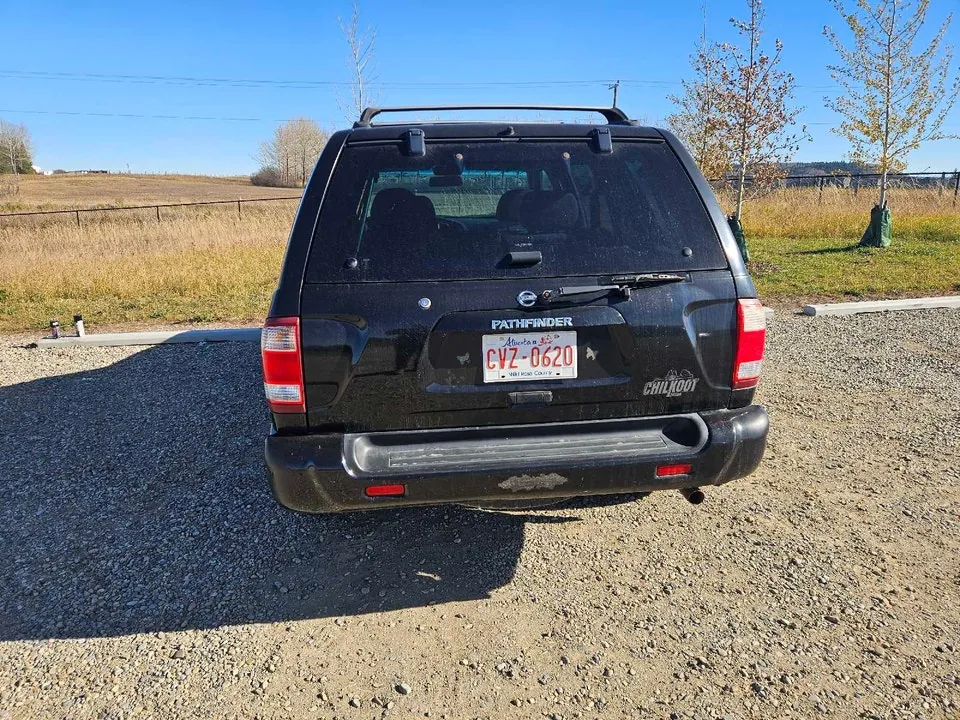 Nissan Pathfinder 2003 photo 4